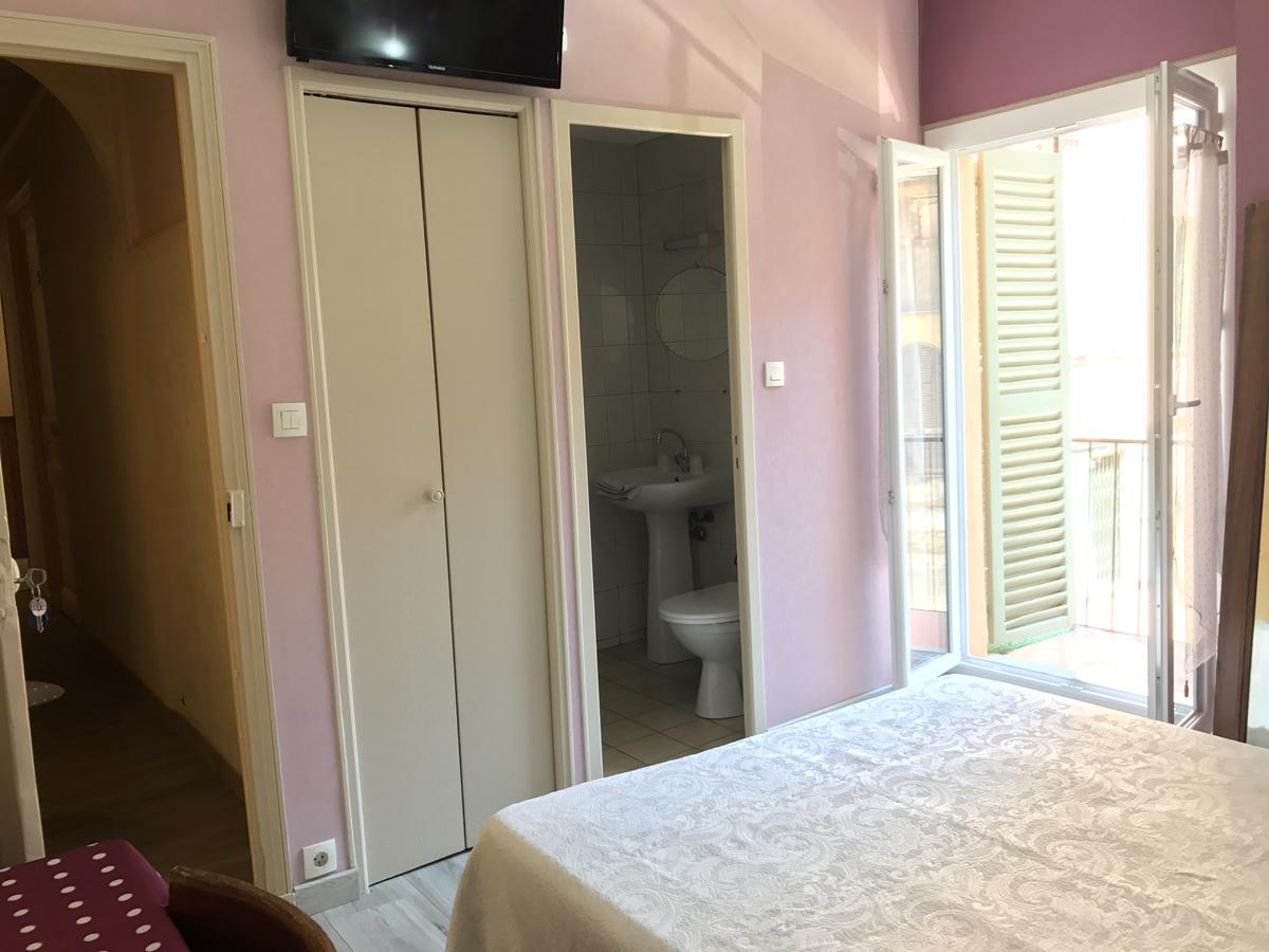 Hotel Au Picardy Nice Bagian luar foto
