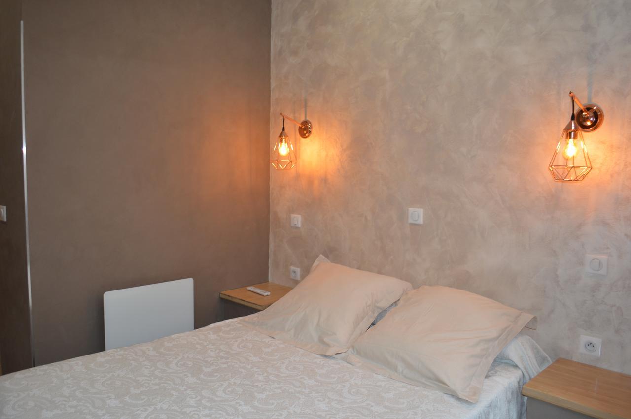 Hotel Au Picardy Nice Bagian luar foto