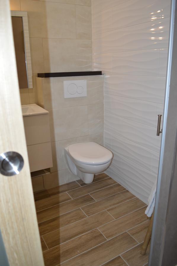 Hotel Au Picardy Nice Bagian luar foto